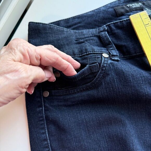 Torrid Straight Leg Skinny Jeans, Dark Wash, Size 12 - Picture 8 of 10